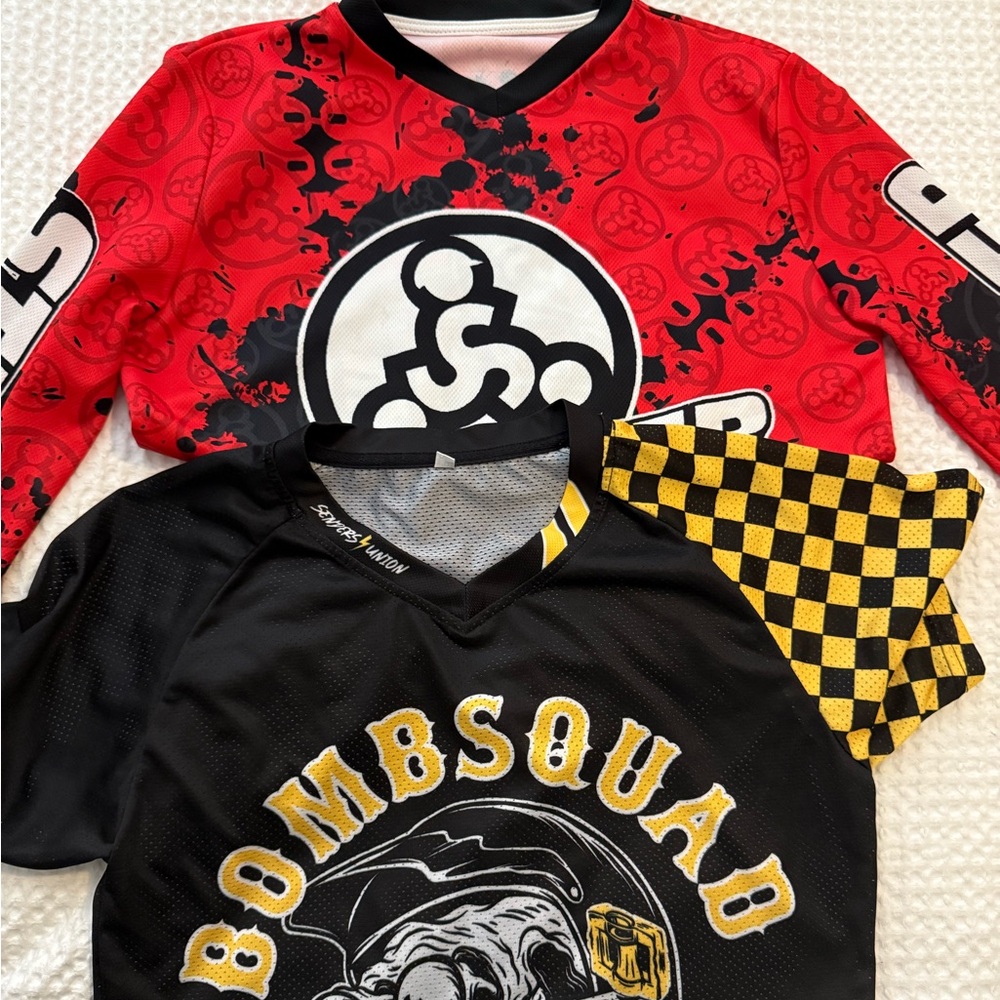 Kids MTB jerseys size large